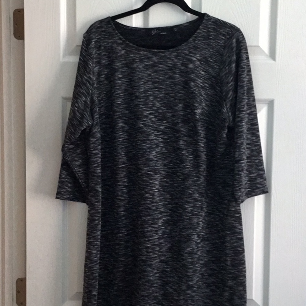 Light weight sweater tunic